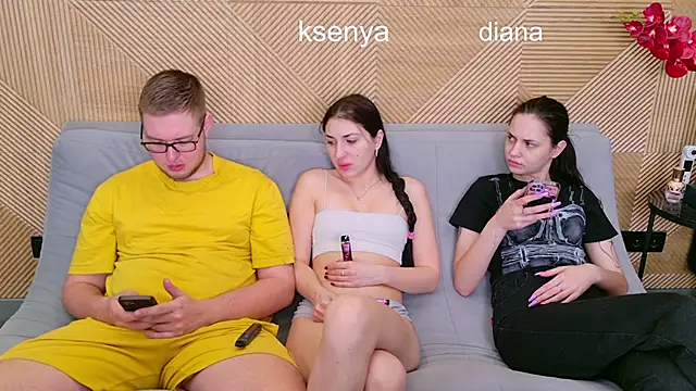 Ksenny online show from 9, 4, 2026