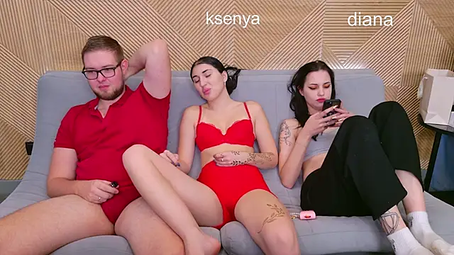 Snapshot of Ksenny chatting on 22, 11, 2025 Ksenny online show from 22, 11, 2025