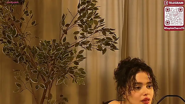 SophieCharm online show from 9, 2, 2026