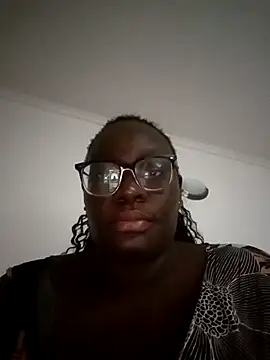 Toomuch Squirt online show from 6, 3, 2025