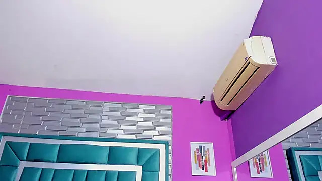 LORENSCOLLINS online show from 21, 2, 2026