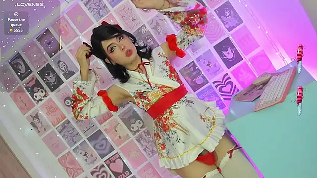 Snapshot of andy_candy01 chatting on 24, 11, 2025 andy candy01 online show from 24, 11, 2025