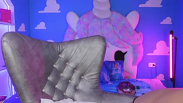 miss keisi online show from 25, 2, 2026