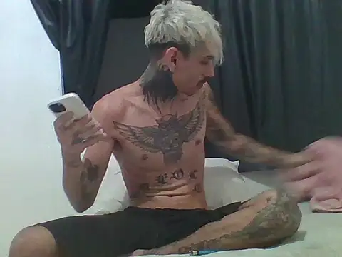 PitbullDiablo1 online show from 28, 10, 2025