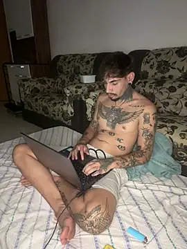 Snapshot of PitbullDiablo1 chatting on 13, 2, 2025 PitbullDiablo1 online show from 13, 2, 2025