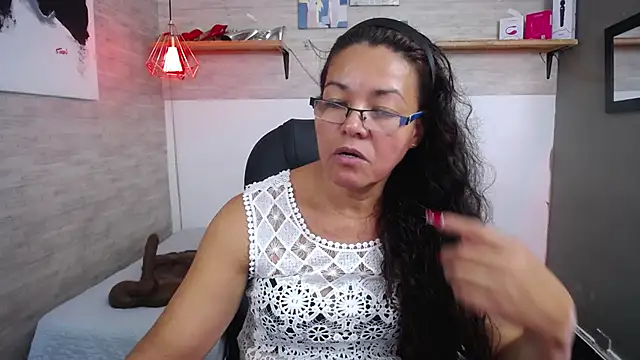 MaturePure online show from 17, 10, 2025