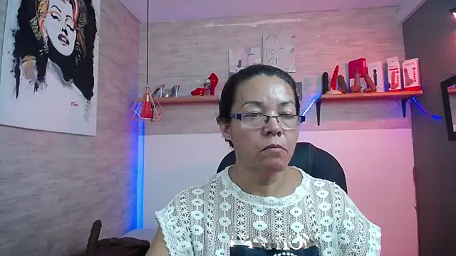 MaturePure online show from 2, 11, 2025