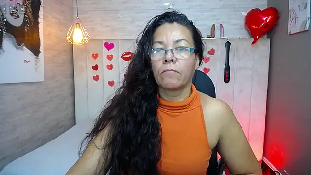 MaturePure online show from 7, 3, 2025