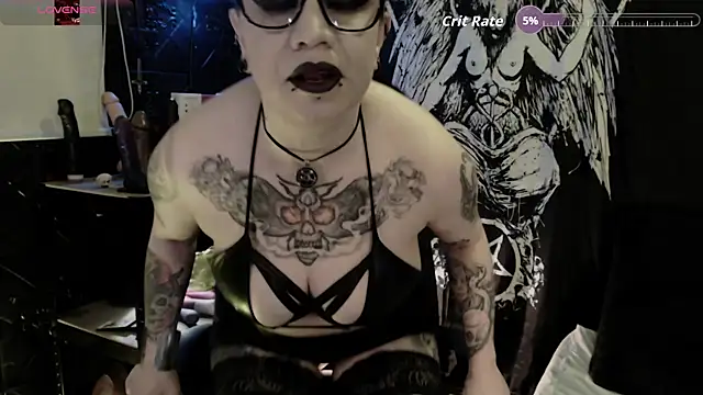 Evil Queen 666 online show from 30, 5, 2026