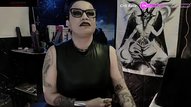 Evil Queen 666 online show from 5, 6, 2026