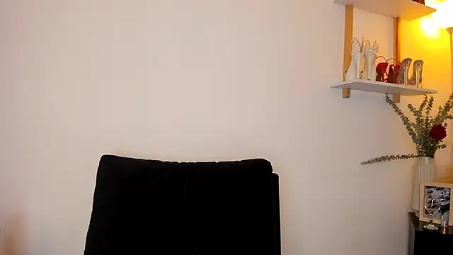 leslie k online show from 26, 2, 2025