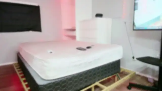 Snapshot of THICKwithDICKK chatting on 27, 2, 2025 THICKwithDICKK online show from 27, 2, 2025