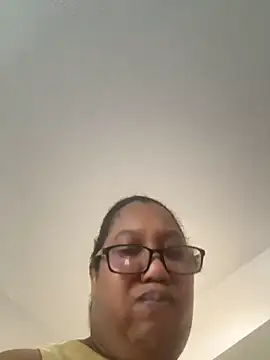 ebonyred online show from 12, 9, 2025