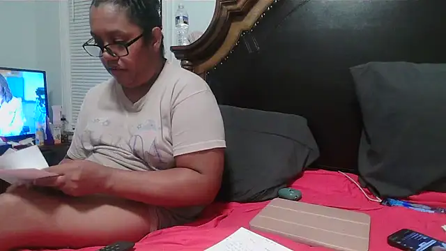 ebonyred online show from 5, 1, 2026