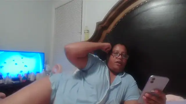 ebonyred online show from 23, 7, 2026