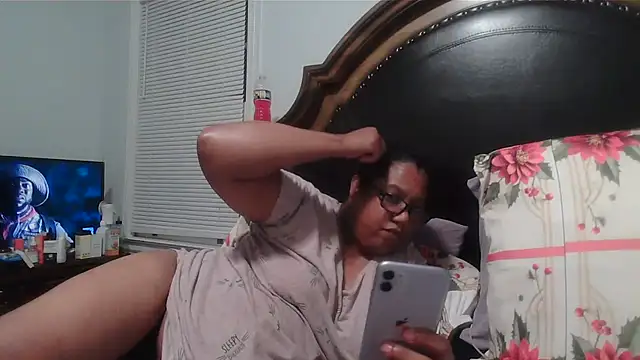 ebonyred online show from 3, 7, 2026