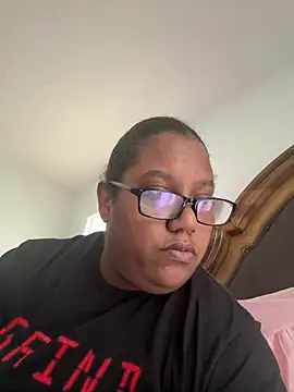 ebonyred online show from 20, 5, 2026