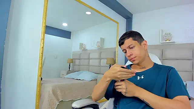 AgarEvans online show from 18, 12, 2025