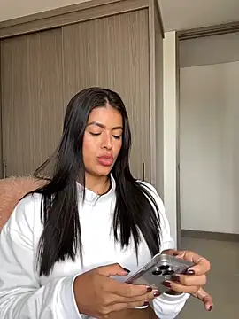 Snapshot of MelissaWaltton chatting on 14, 11, 2025 MelissaWaltton online show from 14, 11, 2025