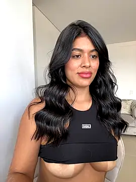 Snapshot of MelissaWaltton chatting on 18, 10, 2025 MelissaWaltton online show from 18, 10, 2025