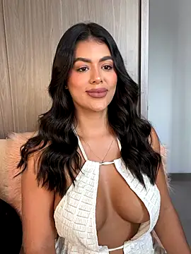 MelissaWaltton online show from 17, 12, 2025