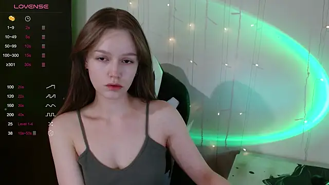 Snapshot of amelia_sweeti chatting on 1, 11, 2025 amelia sweeti online show from 1, 11, 2025