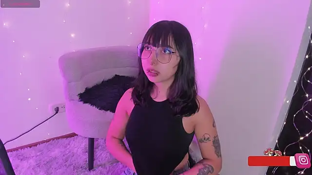 arysUwU online show from 25, 6, 2026