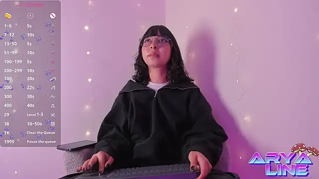 arysUwU online show from 22, 12, 2025