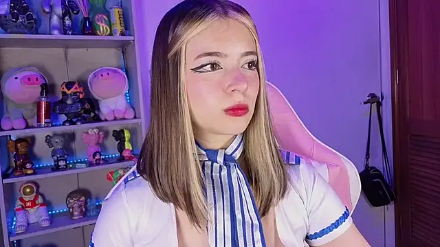 Snapshot of EmilyMiller_ chatting on 29, 9, 2025 EmilyMiller online show from 29, 9, 2025