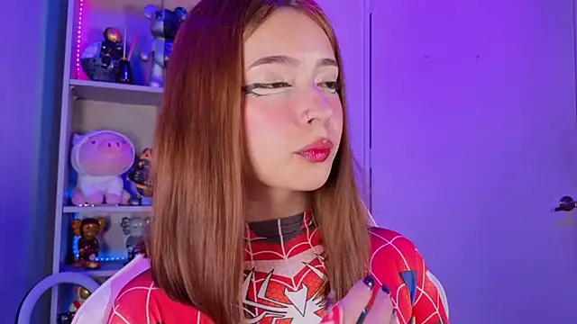 EmilyMiller  online show from 15, 12, 2025