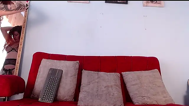 Tamararios online show from 17, 10, 2025