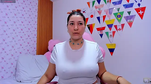 Soyqueen online show from 9, 7, 2026