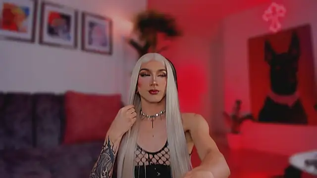 Snapshot of Taylor__foxxx chatting on 12, 11, 2025 Taylor foxxx online show from 12, 11, 2025