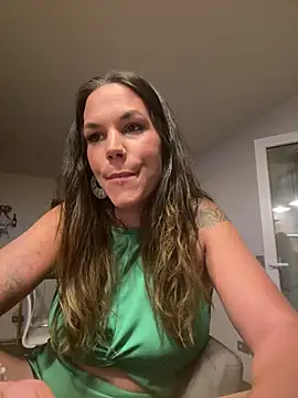 Snapshot of Lady_Knaller chatting on 25, 5, 2026 Lady Knaller online show from 25, 5, 2026