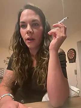 Snapshot of Lady_Knaller chatting on 21, 5, 2026 Lady Knaller online show from 21, 5, 2026