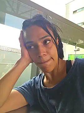 Deisy Torres online show from 25, 6, 2026