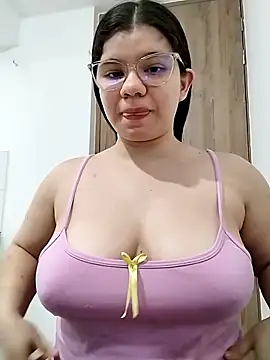 Danzel1105 online show from 15, 2, 2025