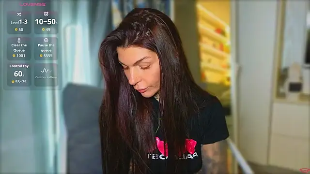 tattooedBabyy online show from 18, 4, 2026