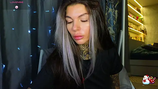 tattooedBabyy online show from 13, 1, 2026