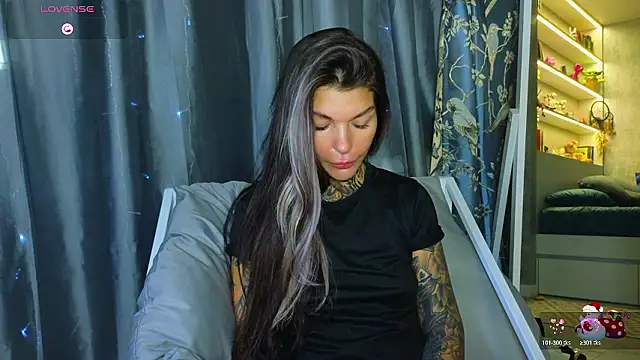 tattooedBabyy online show from 14, 1, 2026