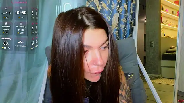 tattooedBabyy online show from 1, 4, 2026