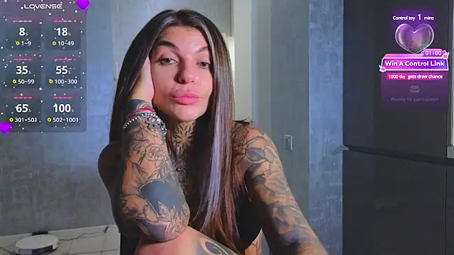 tattooedBabyy online show from 3, 2, 2025