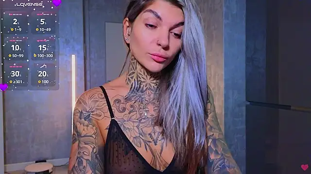 tattooedBabyy online show from 8, 2, 2025