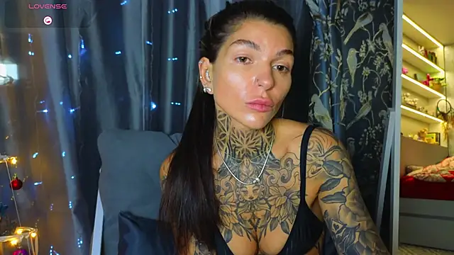 tattooedBabyy online show from 21, 12, 2025