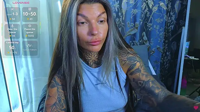 Snapshot of tattooedBabyy chatting on 26, 10, 2025 tattooedBabyy online show from 26, 10, 2025