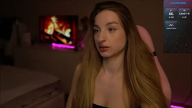 Lexy kiky online show from 7, 3, 2025