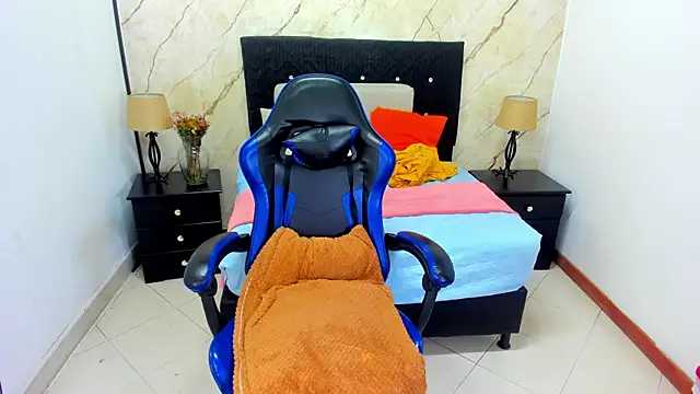 queen ebony 69 online show from 23, 7, 2026