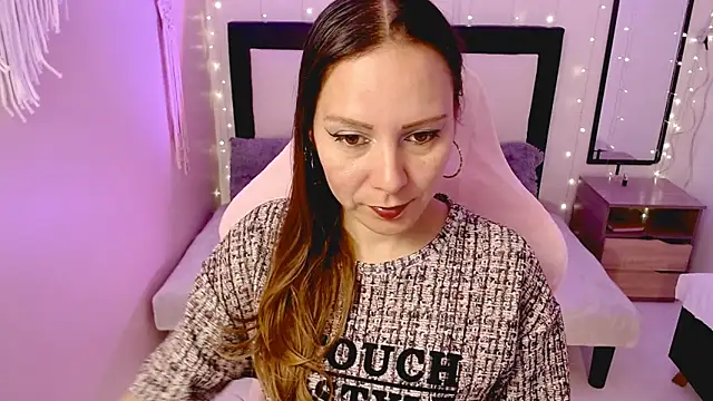 camila delarosa online show from 5, 5, 2026