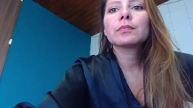 camila delarosa online show from 6, 2, 2025