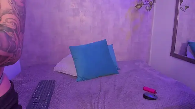 Snapshot of ChloeAddamss chatting on 31, 1, 2025 ChloeAddamss online show from 31, 1, 2025